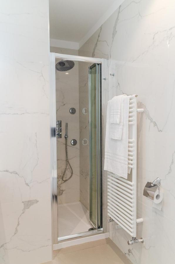 Apulialux Seaview Prestige Apt / Jacuzzi + Parking Apartment Polignano a Mare Ngoại thất bức ảnh